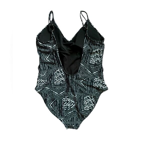 O’Rageous Black and White Geometric Print One Piece Swimsuit Size XL  1 0413 - Picture 7 of 8